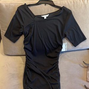NWT rubbed black contemporary Nine West top. Size m